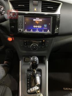 نیسان سێنترا